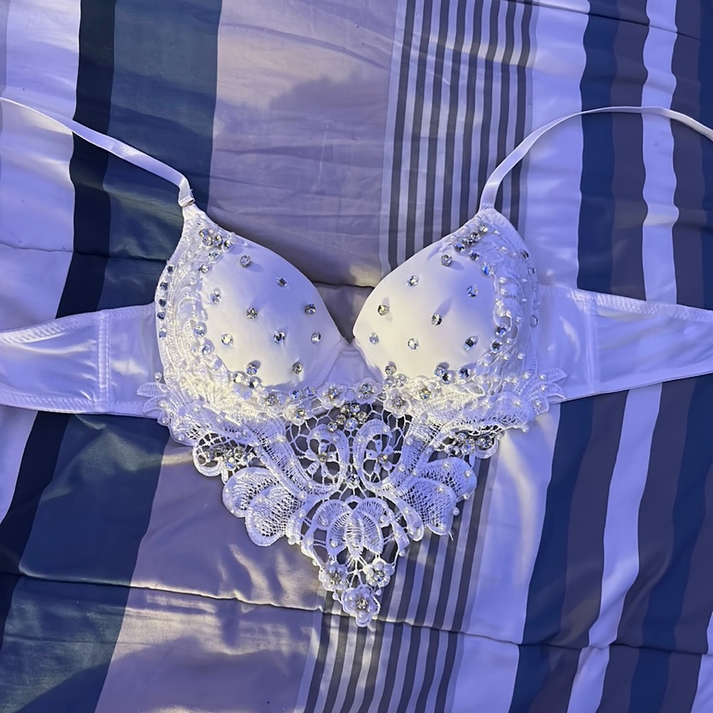 Styles bra ,